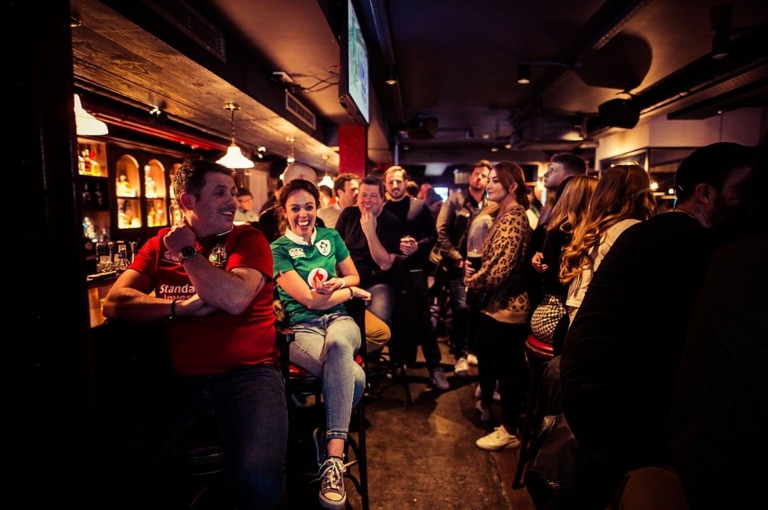 London's Sports Bar gibney's_london