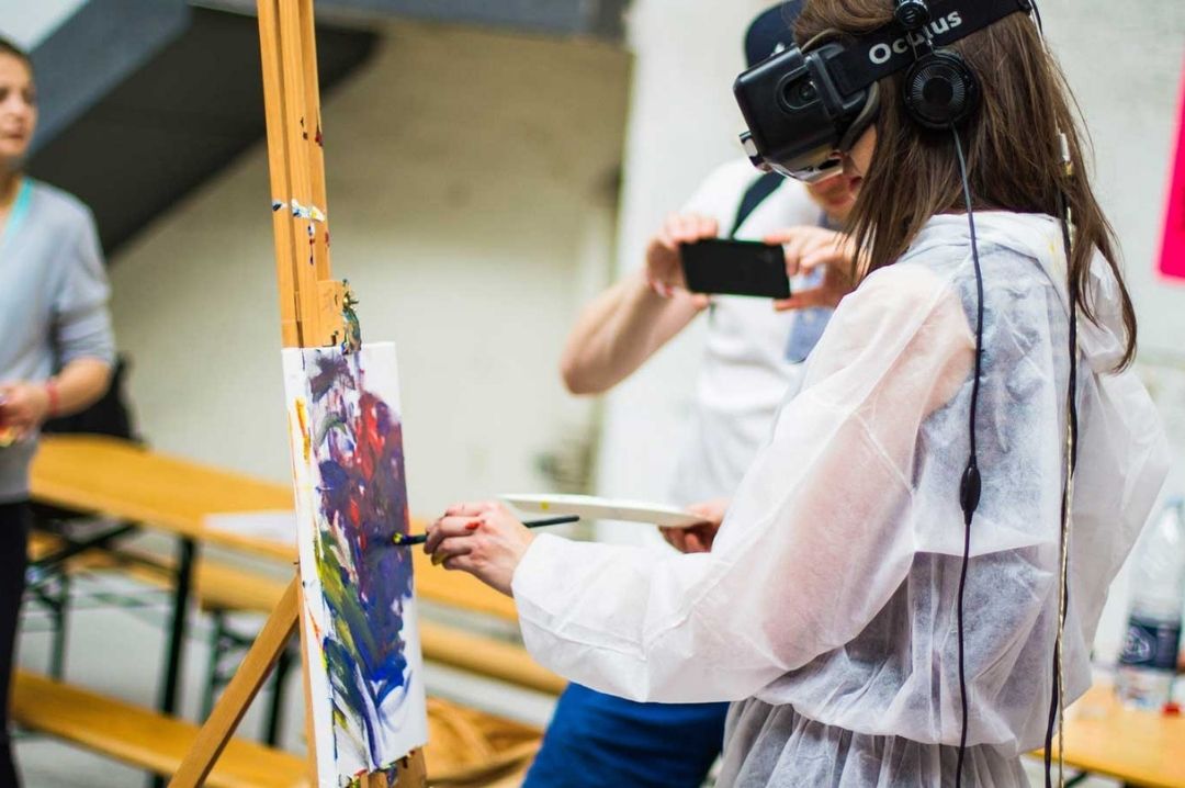 VR painting session londontechweek_vrheadset_vrpainting