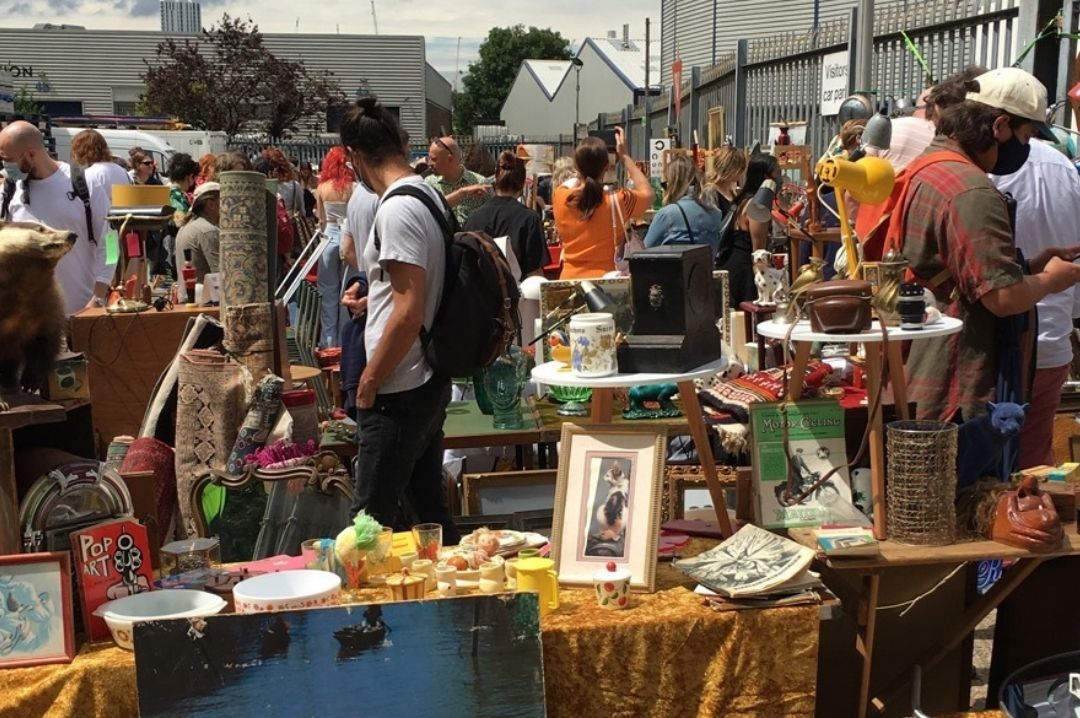 Flea market in Walthamstow walthamstowmarket_fleamarket_london