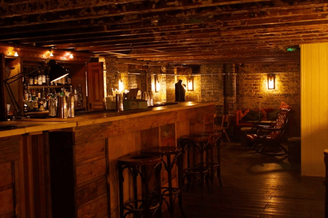 Discount Suit Company