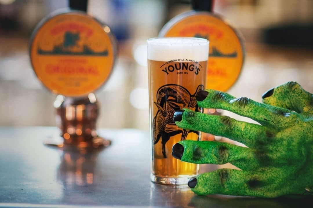 Beer, quiz, and Halloween halloweenquizattheoldbrewery londonhalloweenevents