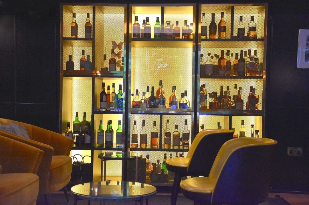 Londonwhiskeybars The Athenaeum